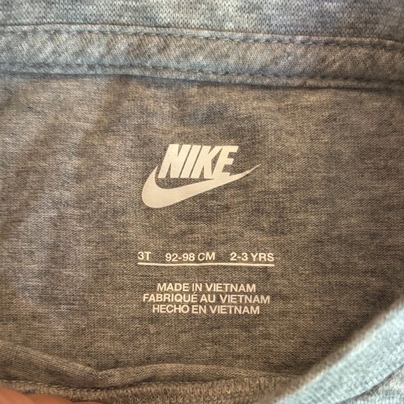 Nike Gray and Blue Kids Set - Picture 2 of 3